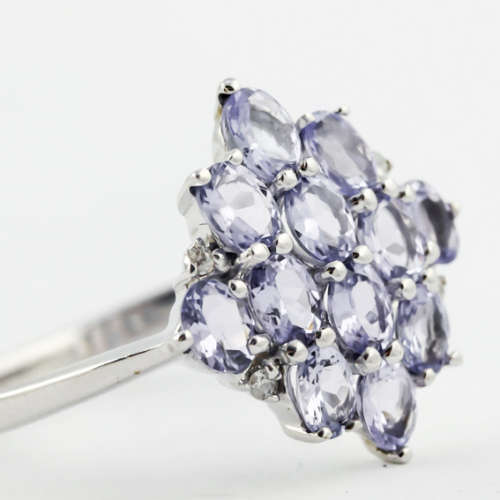 BEAUTIFUL ENGLISH VINTAGE TANZANITE DIAMOND 9CT WHITE GOLD RING GOOD CUT CLARITY. BIRMINGHAM ASSAY