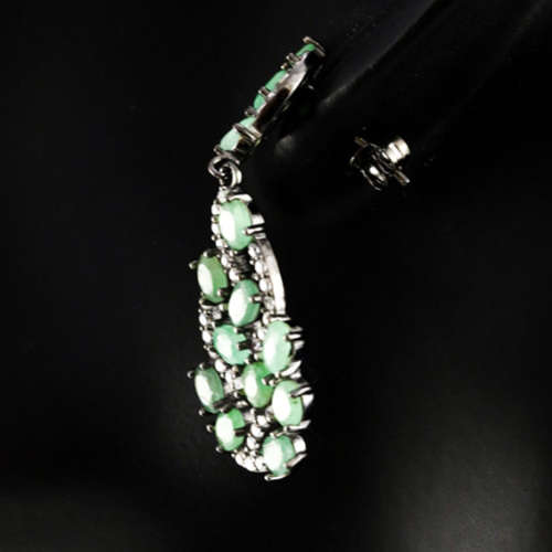GORGEOUS NATURAL EMERALD GEMSTONE SOLID STERLING SILVER DROP and DANGLE EARRINGS. 925