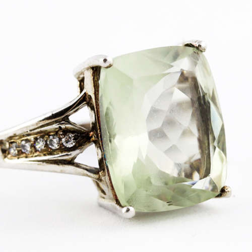 FABULOUS LARGE VINTAGE NATURAL EMERALD-CUT GREEN AMETHYST SOLITAIRE STERLING SILVER RING