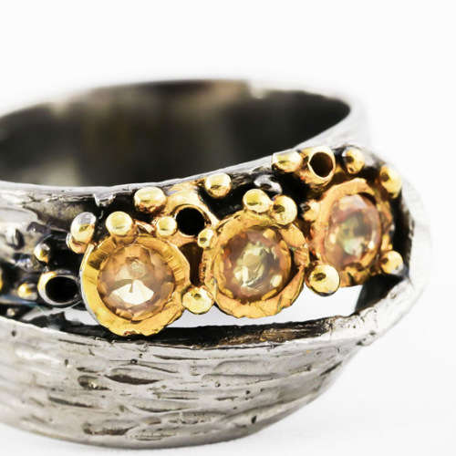 REAL SONGEA SAPPHIRES/ STRIKING HANDCRAFTED ORGANIC DESIGN RING GUNMETAL-HUED STERLING SILVER