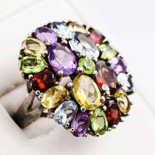 CHUNKY, SOLID STERLING SILVER RING WITH REAL GARNETS, PERIDOT, TOPAZ AND CITRINES. COLOURFUL! LARGE!
