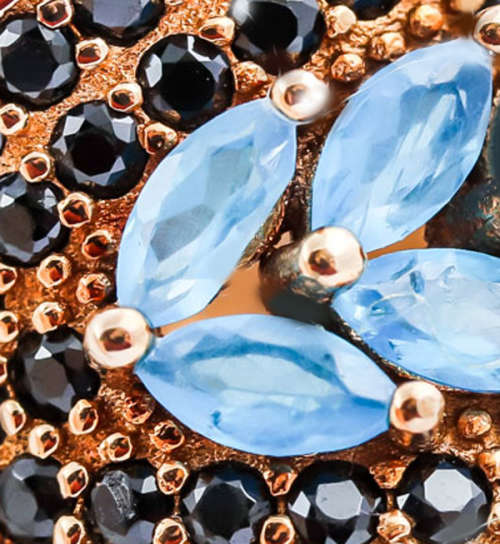 STRIKING  ELECTRIC BLUE APATITE AND BLUE SPINEL GEMSTONE ROSE GOLD-HUED STERLING SILVER RING. 925.