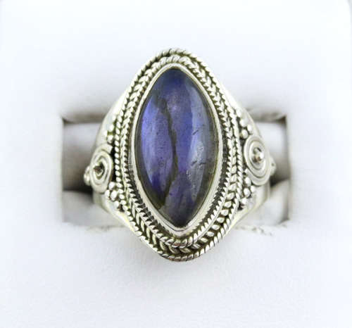 LARGE LABRADORITE CABOCHON STERLING SILVER RING. 925.BEAUTIFUL BLUE COLOUR