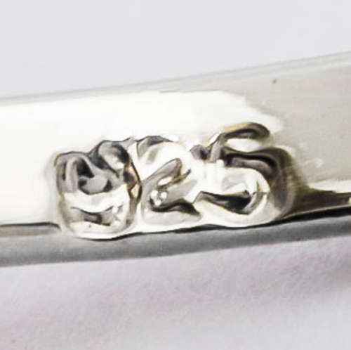 STRIKING UNHEATED 1,5 ct AMETHYST STERLING SILVER RING. INCREDIBLE COLOUR, CUT AND CLARITY!