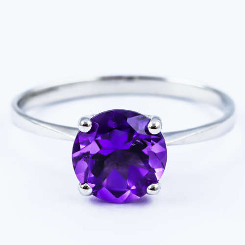 STRIKING UNHEATED 1,5 ct AMETHYST STERLING SILVER RING. INCREDIBLE COLOUR, CUT AND CLARITY!