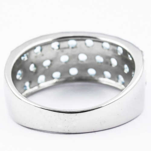 LONDON BLUE TOPAZ CLUSTER STERLING SILVER RING. NATURAL GEMSTONES