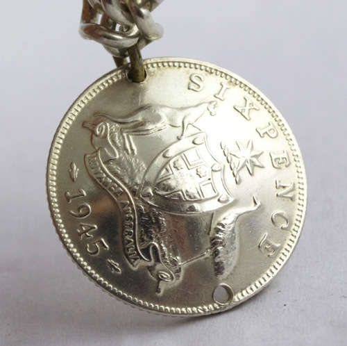 HEAVY VINTAGE HANDCRAFTED SOLID STERLING SILVER CHARM BRACELET WITH 7 CHARMS