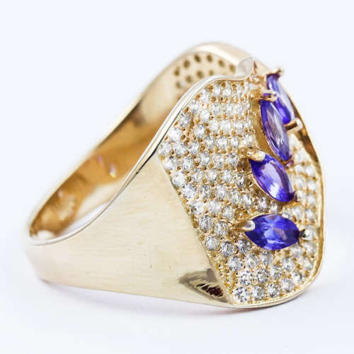 DAINTY FLORAL NATURAL CHROME DIOPSIDE AND MOTHER OF PEARL STERLING SILVER RING.925