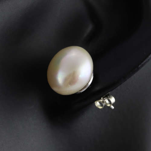 ORGANIC LARGE BAROQUE PEARL STERLING SILVER STUD EARRINGS. 925. NATURAL PINKISH IRIDESCENCE