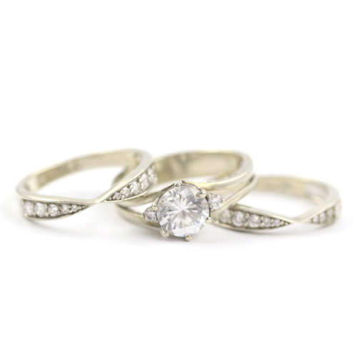 VINTAGE CUBIC ZIRCONIA STERLING SILVER STACKABLE RINGS. BEAUTIFULLY CRAFTED. 925.
