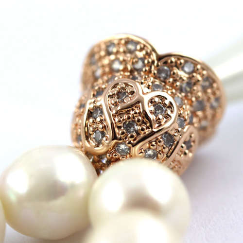 38CM NATURAL BAROQUE PEARL NECKLACE ROSE GOLD-HUED STERLING SILVER