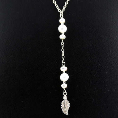 PRETTY 56CM STERLING SILVER CABLE LINK DOUBLE NECKLACE WITH BAROQUE PEARL ACCENTS. 925