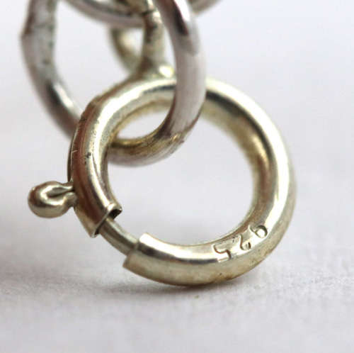 PRETTY 56CM STERLING SILVER CABLE LINK DOUBLE NECKLACE WITH BAROQUE PEARL ACCENTS. 925