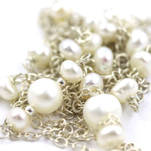 PRETTY 56CM STERLING SILVER CABLE LINK DOUBLE NECKLACE WITH BAROQUE PEARL ACCENTS. 925