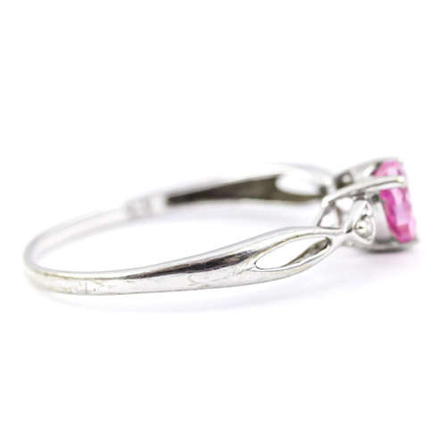 DAINTY HEART-FACETED PINK SAPPHIRE AND DIAMOND 9CT WHITE GOLD RING. * JEWELLER EVALUATION R16`000 *