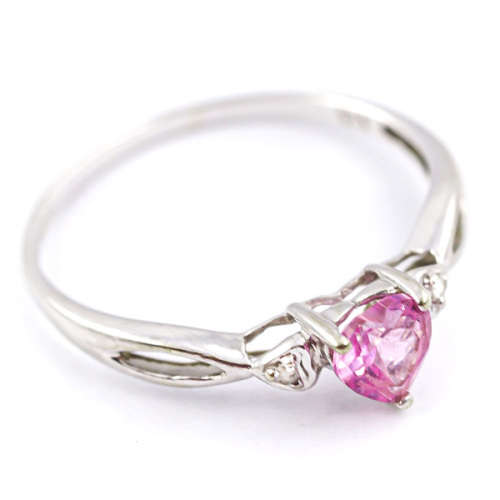 DAINTY HEART-FACETED PINK SAPPHIRE AND DIAMOND 9CT WHITE GOLD RING. * JEWELLER EVALUATION R16`000 *