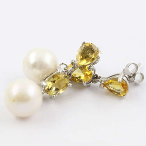 ELEGANT CITRINE AND BAROQUE PEARL STERLING SILVER DROP AND DANGLE EARRINGS. 925