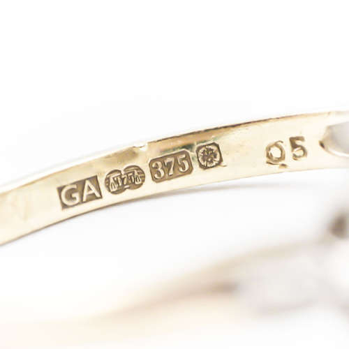 `SNOWFLAKE` DIAMOND CLUSTER 9CT YELLOW AND WHITE GOLD RING. * JEWELLER EVALUATION R12`800 *