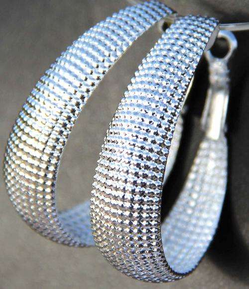 WOW FACTOR STERLING SILVER 925 (7,9 grams!) MESHED HOOP EARRINGS!!
