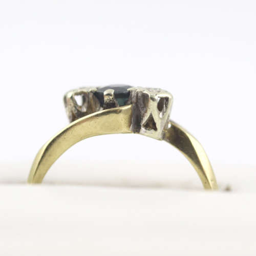 ENGLISH SAPPHIRE AND DIAMOND 9CT YELLOW & WHITE GOLD RING Incl JEWELLER`S EVALUATION R17'000