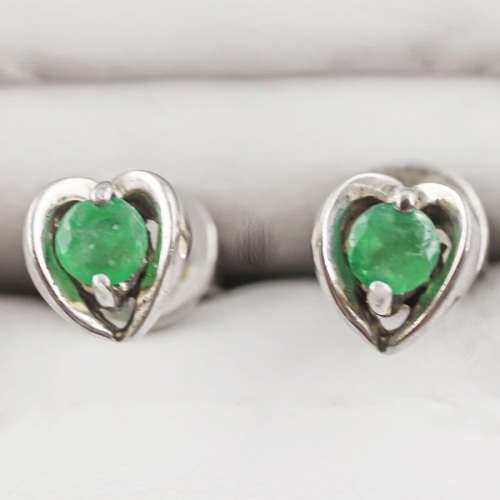 VINTAGE HEART DESIGN EMERALD SOLID STERLING SILVER STUD EARRINGS PART OF `ESTATE COLLECTION` ENGLAND