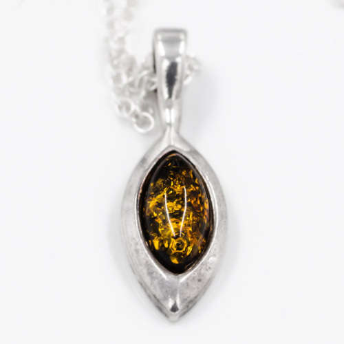 ELEGANT VINTAGE YELLOW BALTIC AMBER STERLING SILVER PENDANT ON 44cm (44mm) STERLING SILVER CHAIN