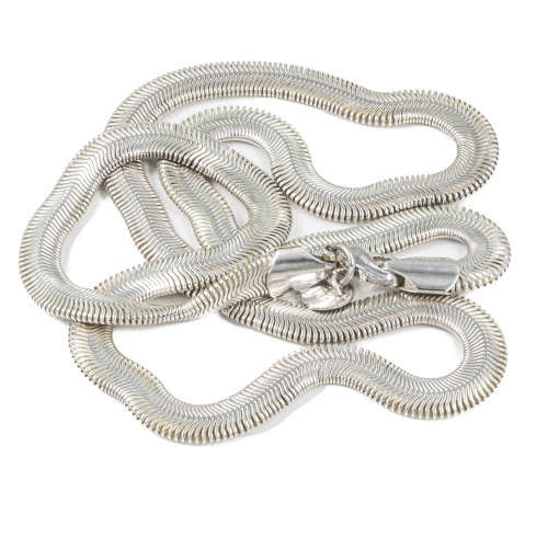 VINTAGE STERLING SILVER FLAT `SNAKE` LINK NECKLACE. 925. 50CM IN LENGTH