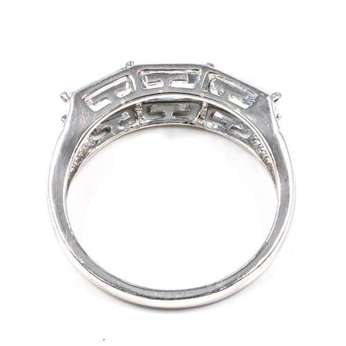 ENGLISH HALLMARKED NATURAL AQUAMARINE 9CT WHITE GOLD RING. EMERALD CUT