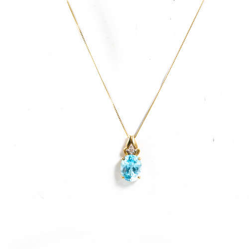 SKY BLUE TOPAZ & DIAMOND PENDANT NECKLACE IN 9CT YELLOW GOLD. *JEWELLER EVAL. CERT. R15`000*