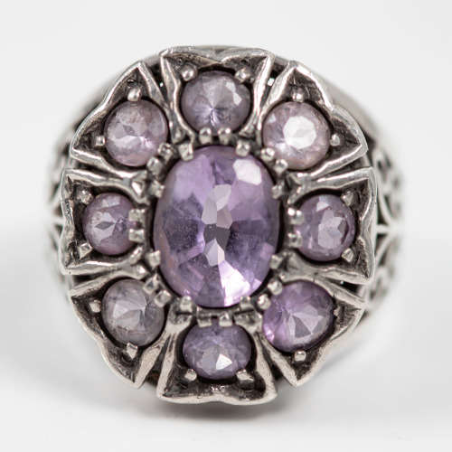 BOLD AMETHYST STERLING SILVER BROAD BAND RING. 925. HEAVY! OPENWORK SHOULDER DETAIL
