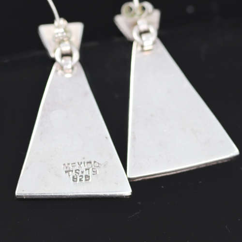 TURQUOISE AND MEXICAN STERLING SILVER EARRINGS WITH INLAY DESIGN. 925