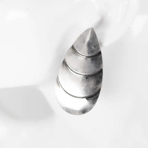 LARGE & SHOWY HANDCRAFTED 1970`S VINTAGE STERLING SILVER STUD EARRINGS 5,9cm LONG