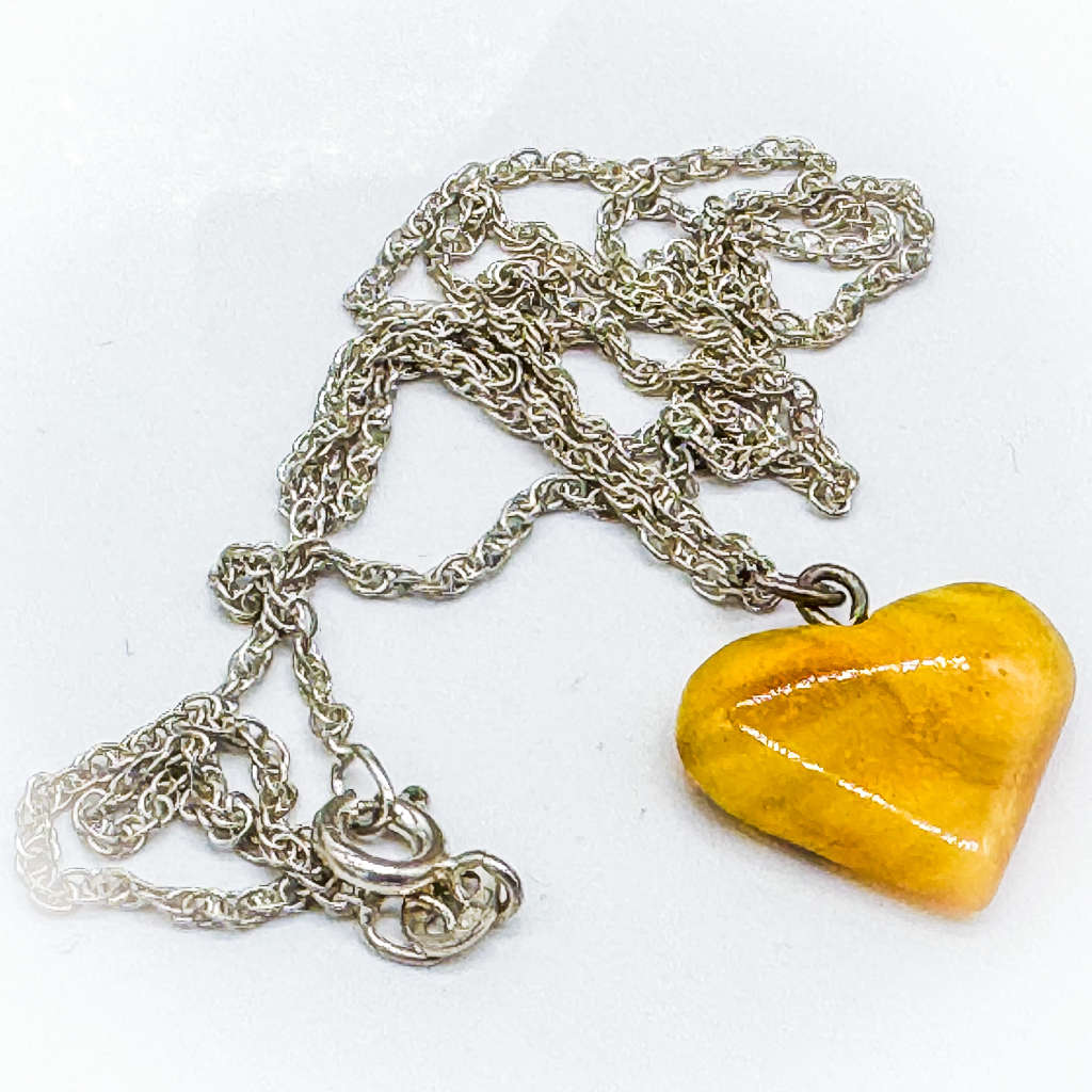 NATURAL BUTTERSCOTCH AMBER STERLING SILVER PENDANT ON STERLING SILVER CHAIN