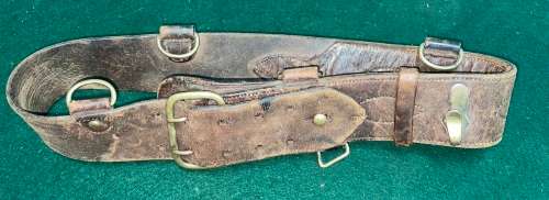 SAM BROWNE BELT - ORIGINAL WITH 1917 STAMP - BRITISH ARMY/EMPIRE WORLD WAR 1/WORLD WAR 2
