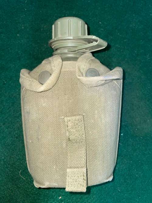 SADF Pat.73 WATER-BOTTLE