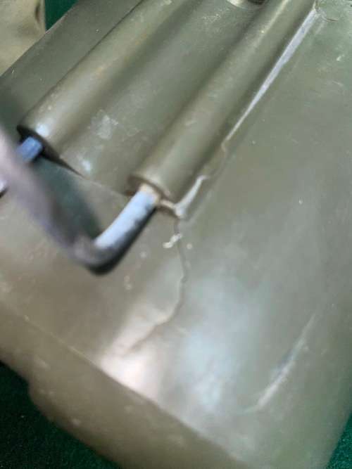 RHODESIAN BUSH WAR: PATTERN 64 WATER-BOTTLE AND PATTERN 37 ALUMINIUM DIXIES