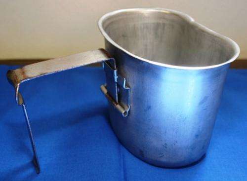 DRINKING CUP (FIRE BUCKET), PATTERN 70 WATER BOTTLE; SADF-Army