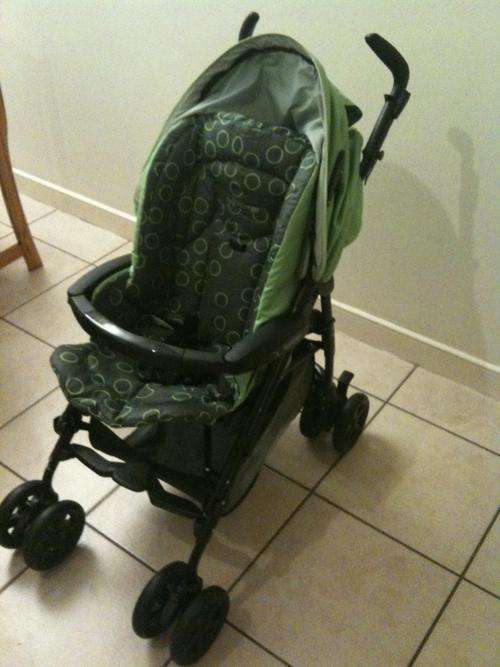 Peg Perego Pram, Base and Car seat