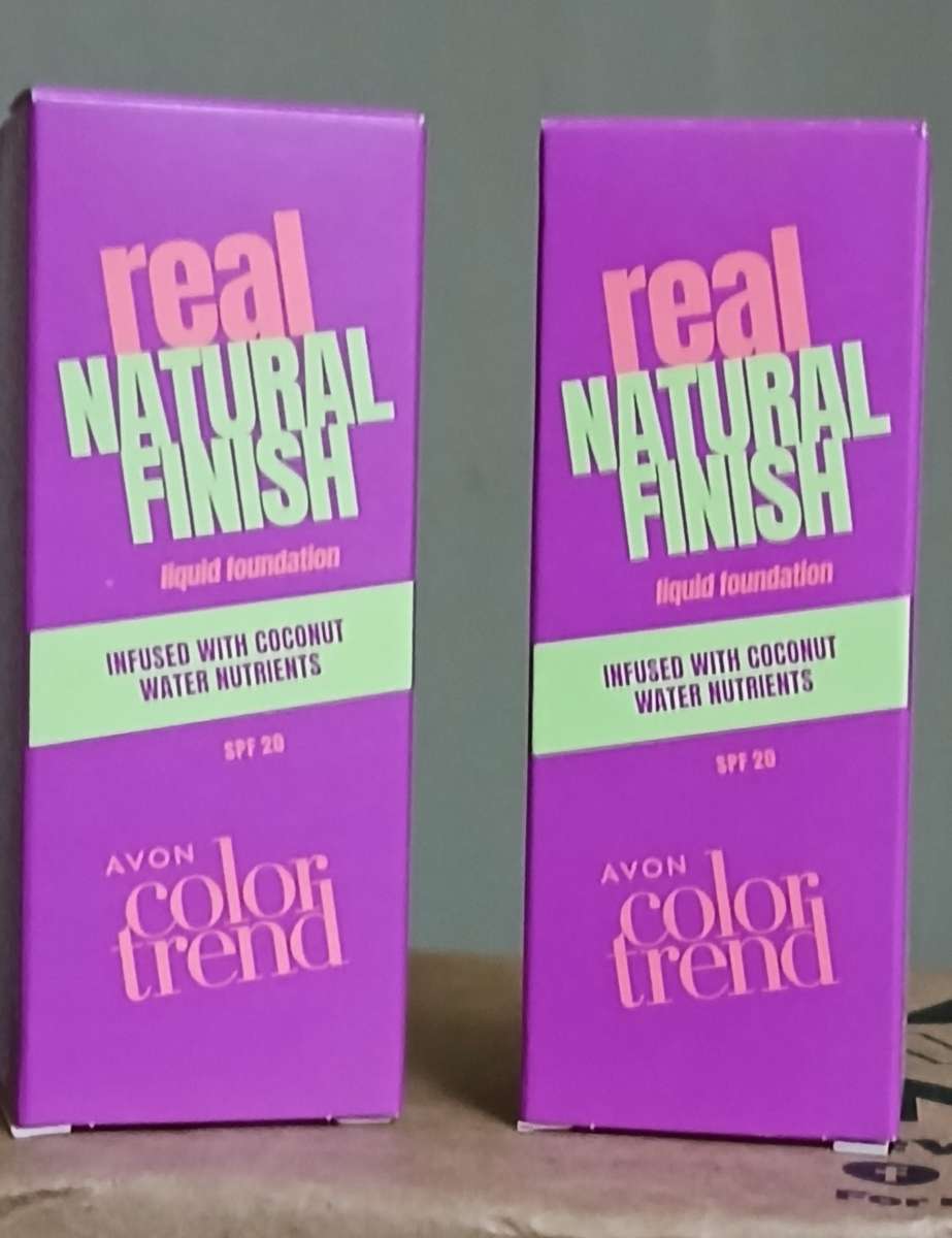 Real natural finish liquid foundation