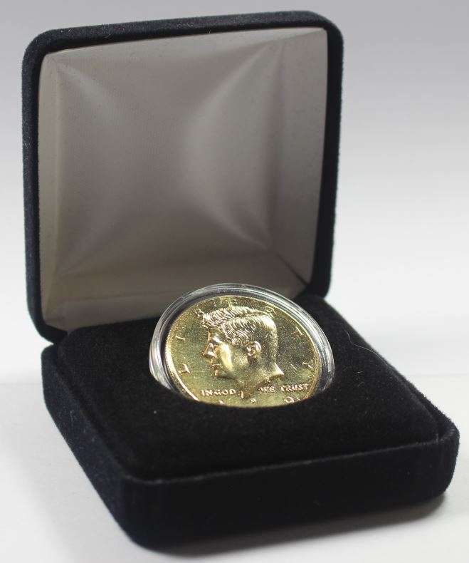 *HIGHLY COLLECTABLE* JFK KENNEDY Gold Plated Coin in Display Box and Capsule