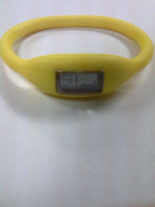 ION SPORTS WATCH - YELLOW *** CLEARANCE SALE ***