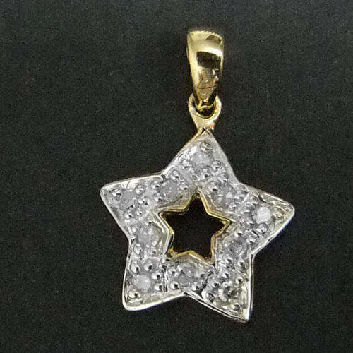 100% REAL, SOLID 10KT YELLOW GOLD NATURAL DIAMONDS PENDANT