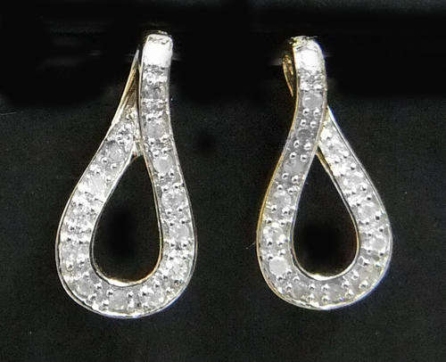 100% REAL, SOLID 9KT YELLOW GOLD NATURAL DIAMONDS EARRINGS