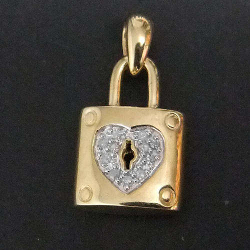 100% REAL, SOLID 9KT YELLOW GOLD NATURAL DIAMONDS PENDANT