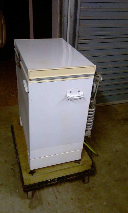 ZERO 70Litre 3-way camping Freezer
