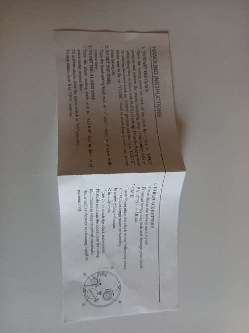 Mikimoto International Wooden Desk Clock