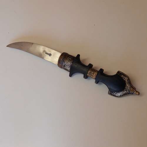 Curved Dagger with metal scabbard(North African style)