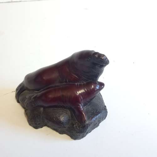 Falklands Island Sea Lion Lodge  BOMA Sea Lion Sculpture - Made In Canada