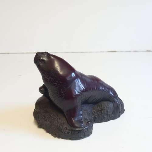 Falklands Island Sea Lion Lodge  BOMA Sea Lion Sculpture - Made In Canada