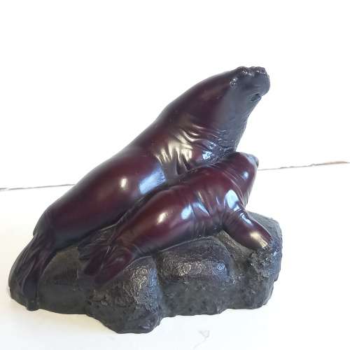 Falklands Island Sea Lion Lodge  BOMA Sea Lion Sculpture - Made In Canada